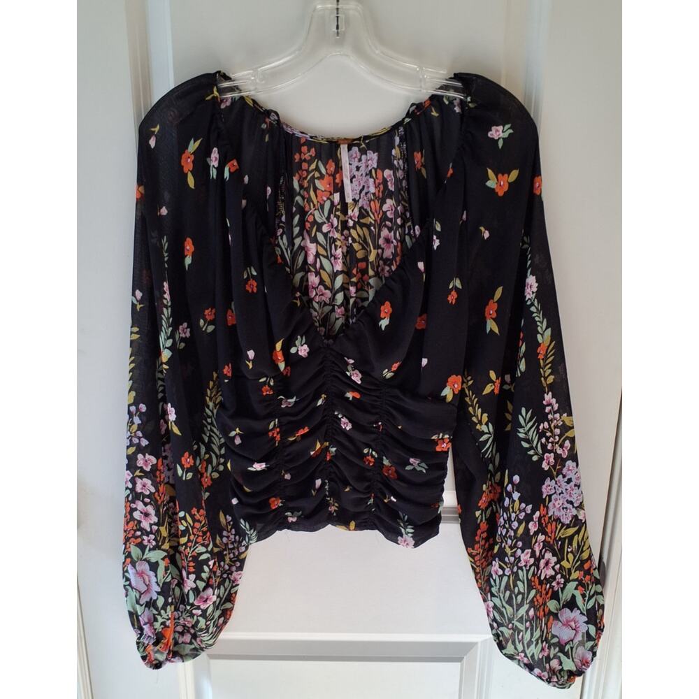 Free People Blouse M Black Floral Ruched Front Smocked Boho Long Sleeve Top